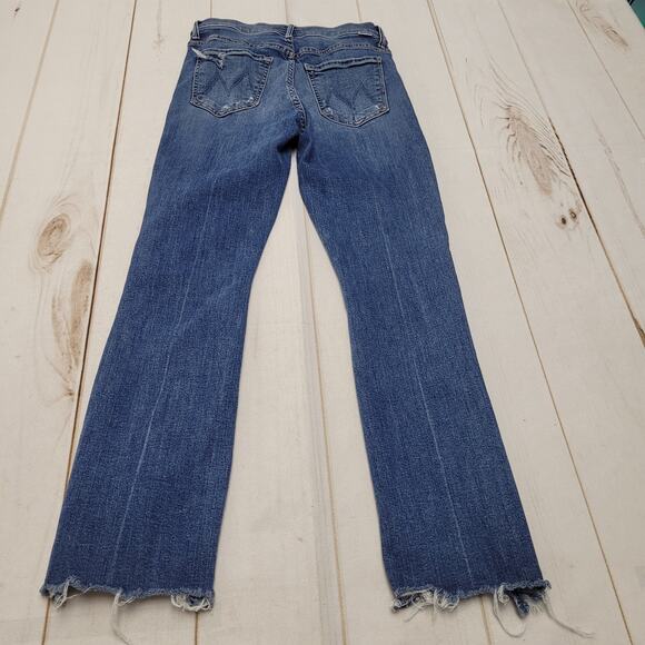 Mother the Insider crop step hem jeans chew fray dancing on coals distressed - Picture 3 of 11
